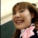 放課後の教室で盛り上がるエッチな話に興奮した男子たち！オナニー話から制服娘を脱がせておもちゃ攻めに！教室内に溢れ出るマン汁と白濁液！