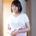 まんチラの誘惑 〜誘い上手な友達のお母さん〜