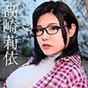 パンツを脱いでもメガネは外しません~むっちむちの爆乳ドM女~