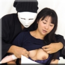 ニュースを読むオンナ