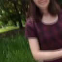 大人しそうな顔で実は淫乱娘