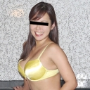 天然の若妻 〜色気満点の素人美人がカメラ目線に初挑戦〜