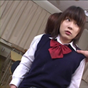 【超解像4K画質】パパ活がバレてしまった制服娘が先輩と同級生に･･･！誰もいない教室で弄ばれる放課後！