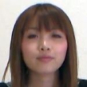 無修正、日本のティーン、ナナはムラムラと寂しがり屋で、アソコをクリ-ミングしてもらいたいと懇願する。