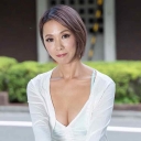 朝ゴミ出しする近所の遊び好きノーブラ奥さん ASUKA