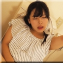 トイレで自撮りオナニー
