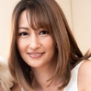 もぞもぞ布団の中で玲奈