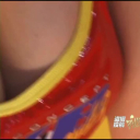 キャンギャルお姉さんの胸の膨らみ  9