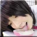 四つん這いで歩くオンナ