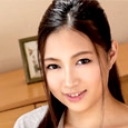 ノーブラでゴミ捨て場に現れる奥さん 〜後ろから揉まれるたわわなおっぱい〜