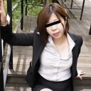 枕営業で商談成立