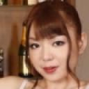 お客を食い物にするガールズバーの女の子