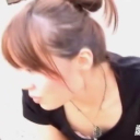 粘り撮り！胸ちらポロリ　5