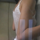 検査技師が仕掛けたカメラに映った美人OLの肢体流出