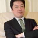 東尾 栄太