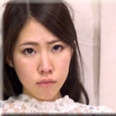 足を閉じたり開いたり
